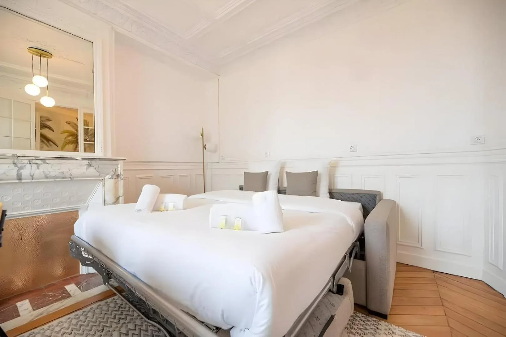 Tbs 327 - Superb Apartment With Eiffel Tower View Paris France